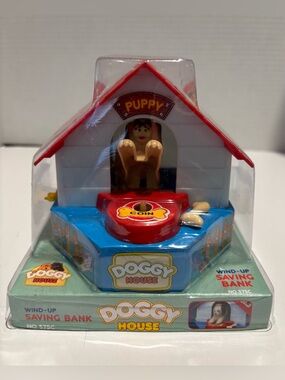 Mechanical Dog House Vintage 80’s COIN BANK Wind Up Hong Kong Made New Sealed